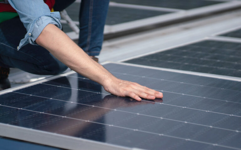 Come pulire i pannelli fotovoltaici?